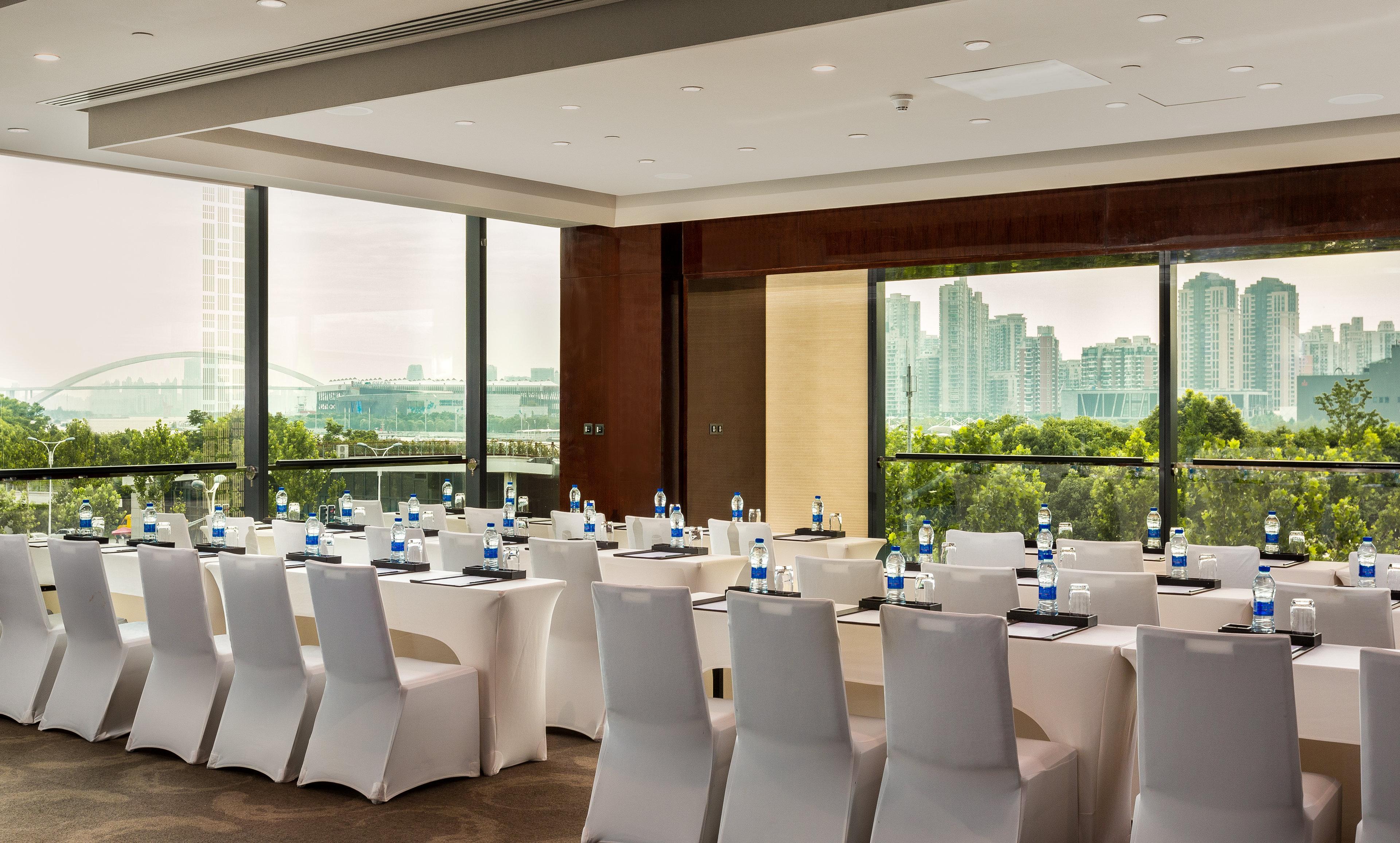 Intercontinental Shanghai Expo By Ihg Екстериор снимка