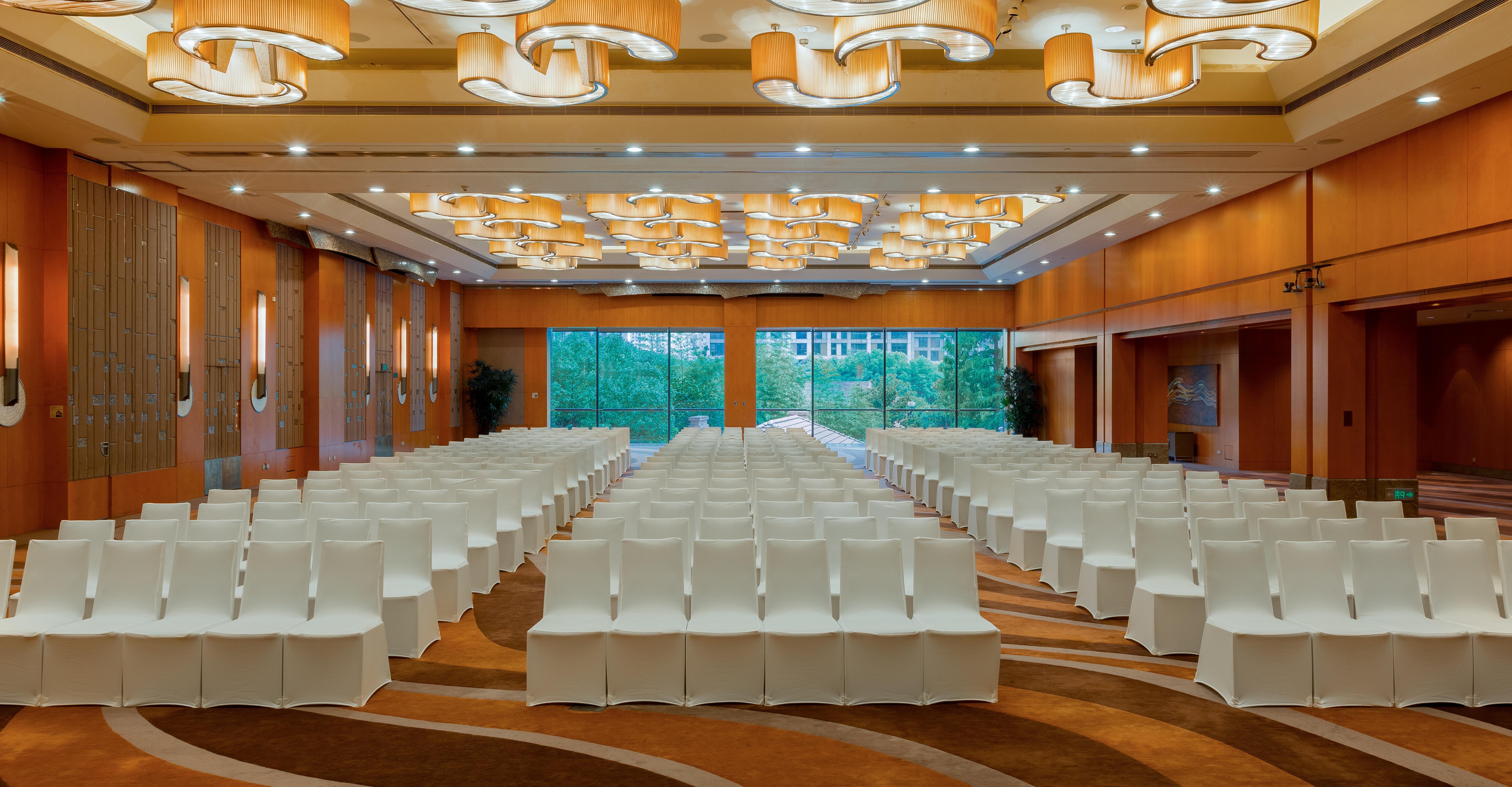 Intercontinental Shanghai Expo By Ihg Екстериор снимка