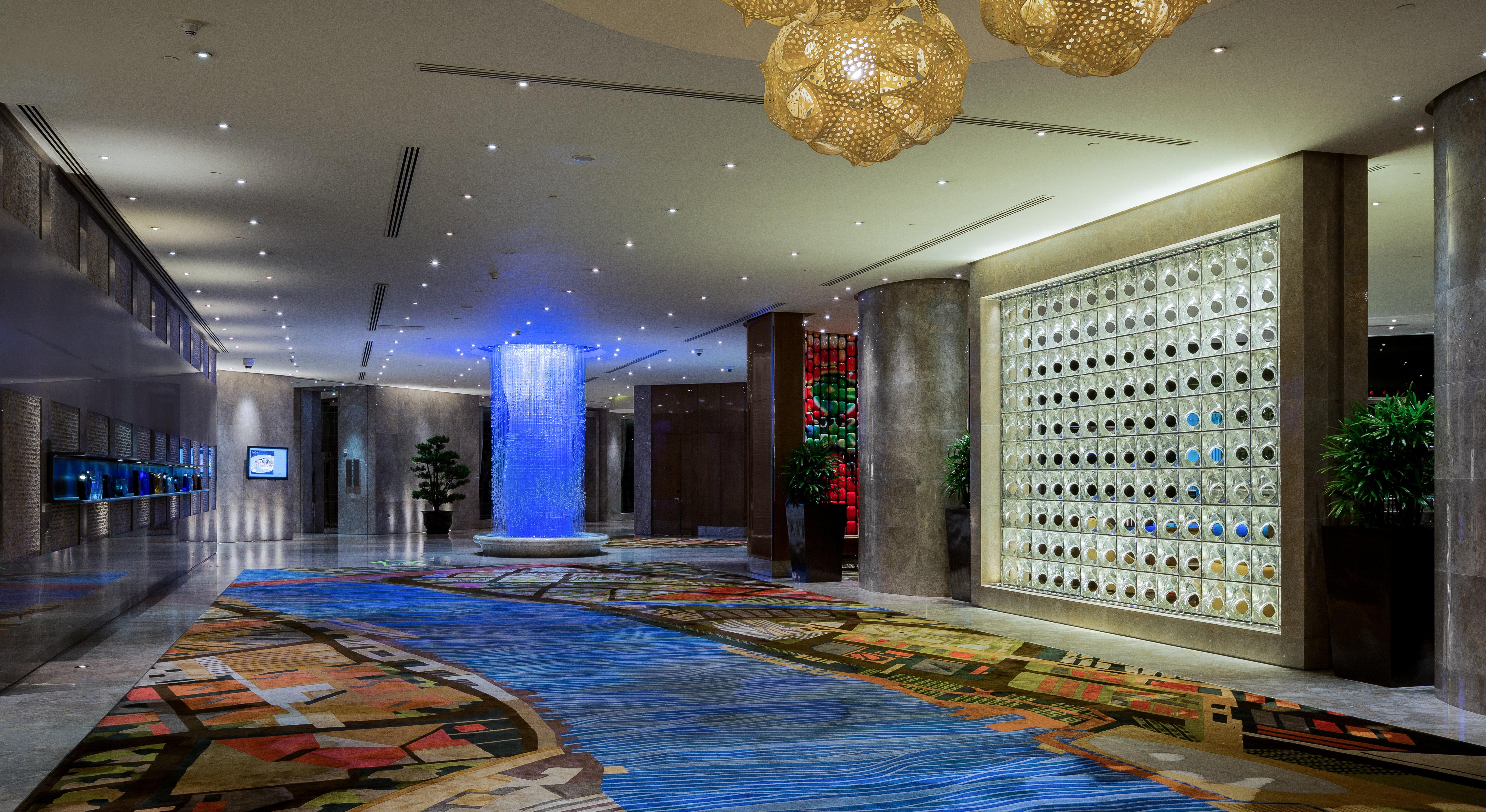 Intercontinental Shanghai Expo By Ihg Екстериор снимка