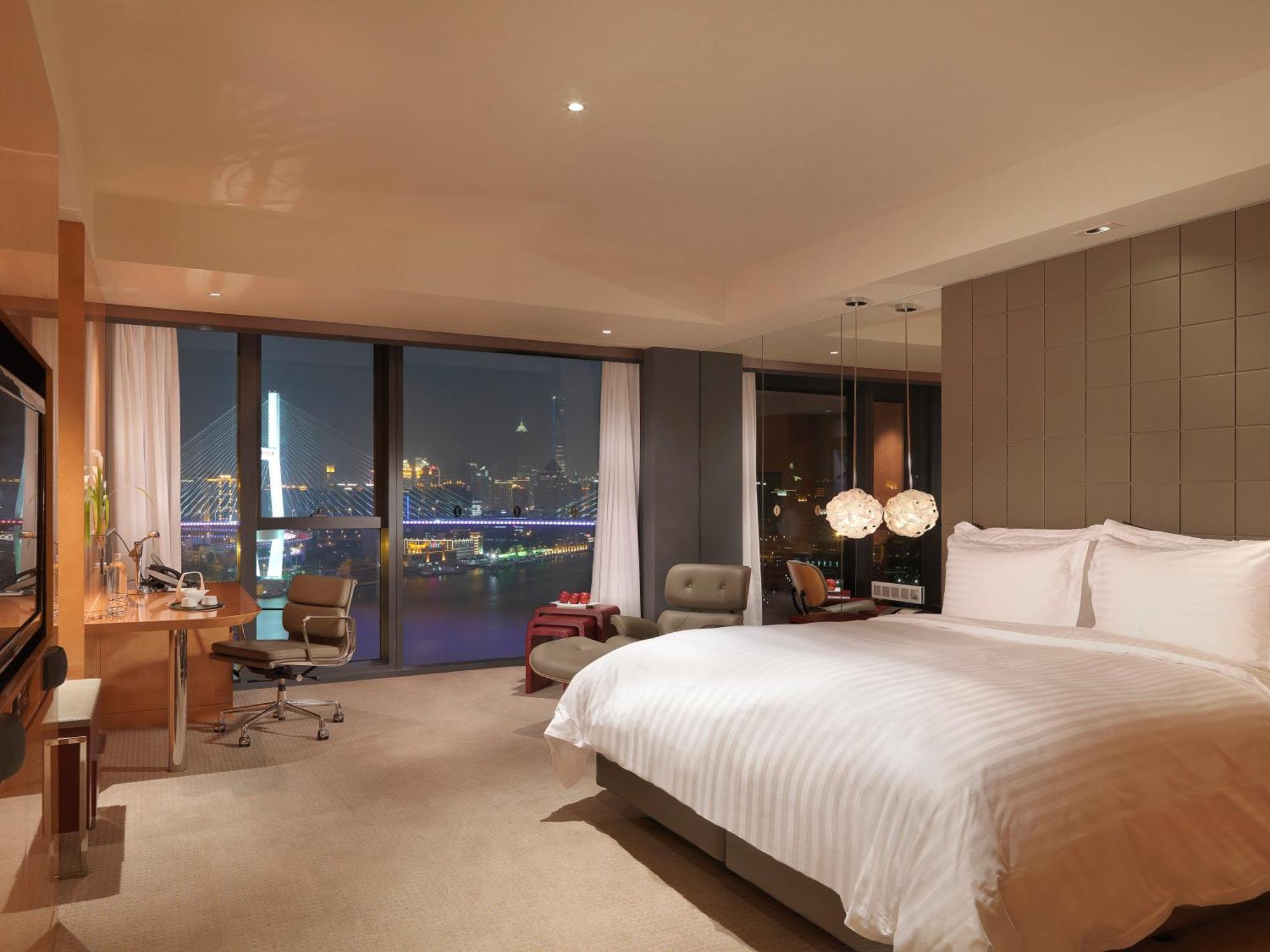 Intercontinental Shanghai Expo By Ihg Екстериор снимка